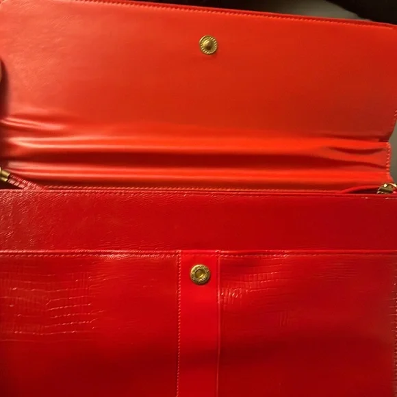 Red Vintage Suitcase Bag! Like New - Picture 4 of 6